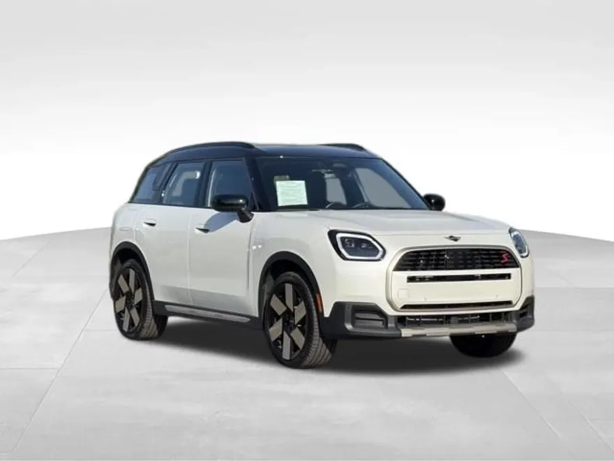 2025 Mini Countryman photo 1