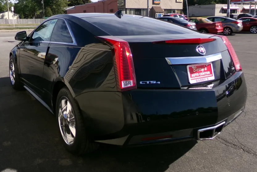 2011 Cadillac CTS Coupe Performance photo 1