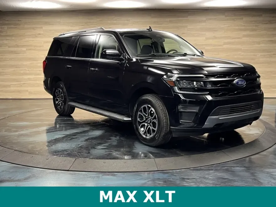 2023 Ford Expedition MAX XLT photo 1