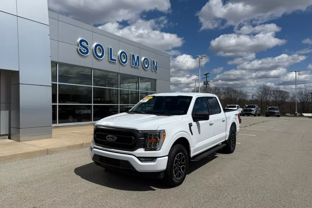 2023 Ford F-150 XLT photo 1