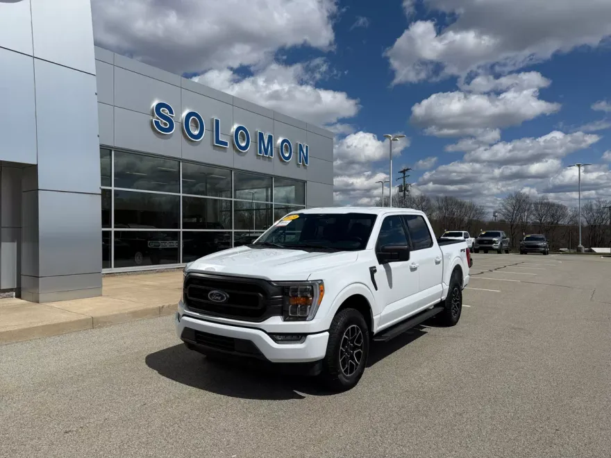 2023 Ford F-150 XLT photo 1