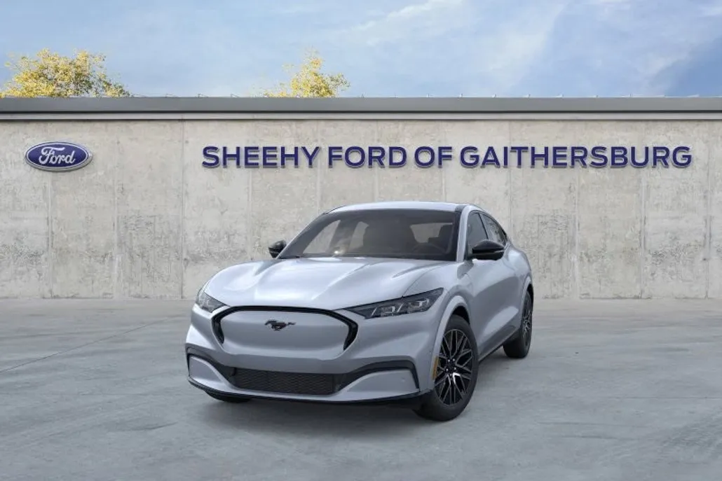 2025 Ford Mustang Mach-E Premium photo 1