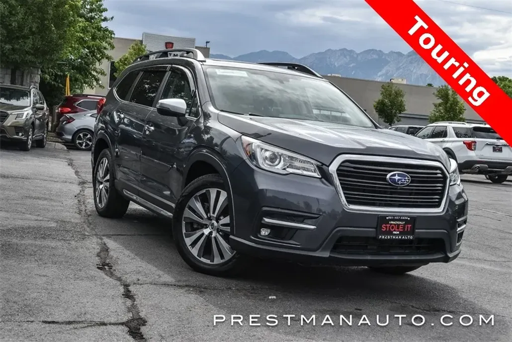 2020 Subaru Ascent Touring photo 1