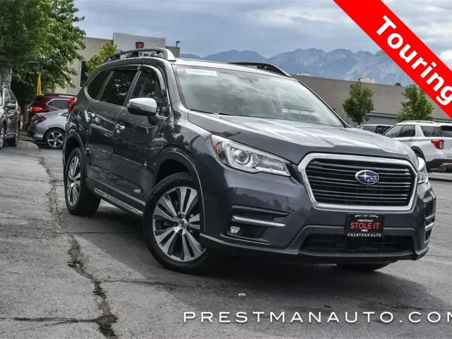 2020 Subaru Ascent Touring photo 1