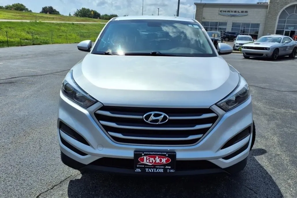2018 Hyundai Tucson SE photo 1