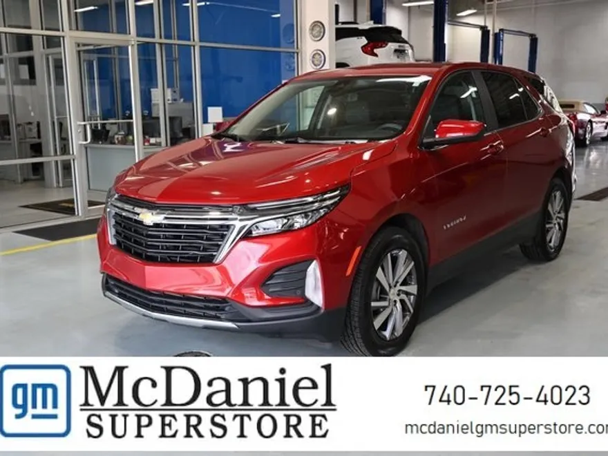 2024 Chevrolet Equinox LT photo 1