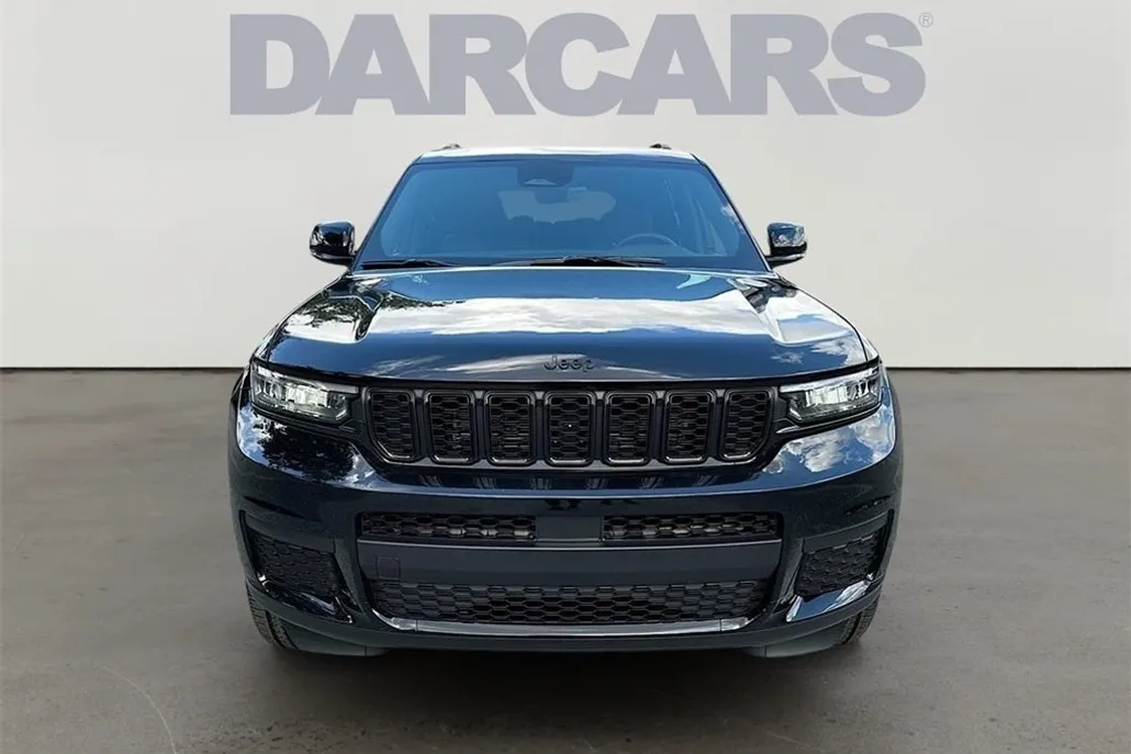2025 Jeep Grand Cherokee Altitude X photo 1