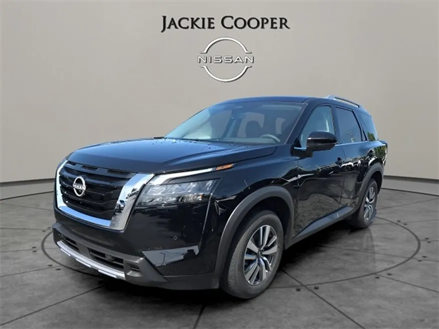 2025 Nissan Pathfinder SL photo 1
