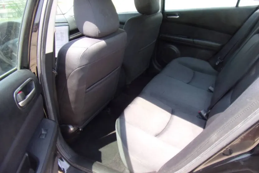 2011 Mazda Mazda6 i Sport photo 1
