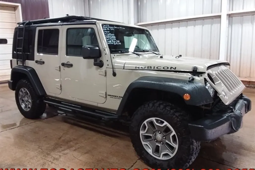 2017 Jeep Wrangler Unlimited Rubicon photo 1