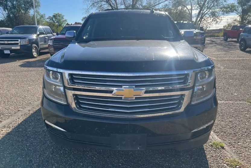 2018 Chevrolet Suburban Premier photo 1
