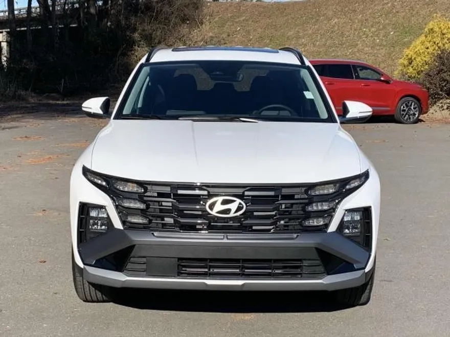 2025 Hyundai Tucson SEL Convenience photo 1