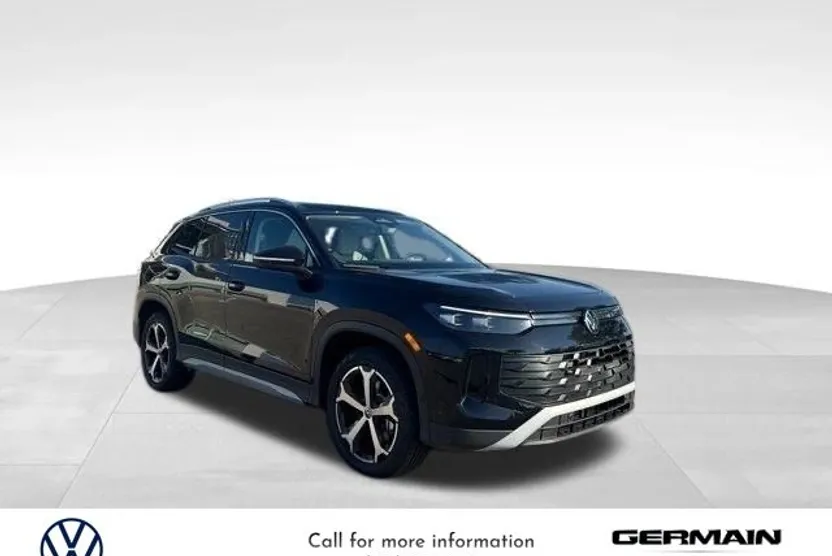 2025 Volkswagen Tiguan SE photo 1