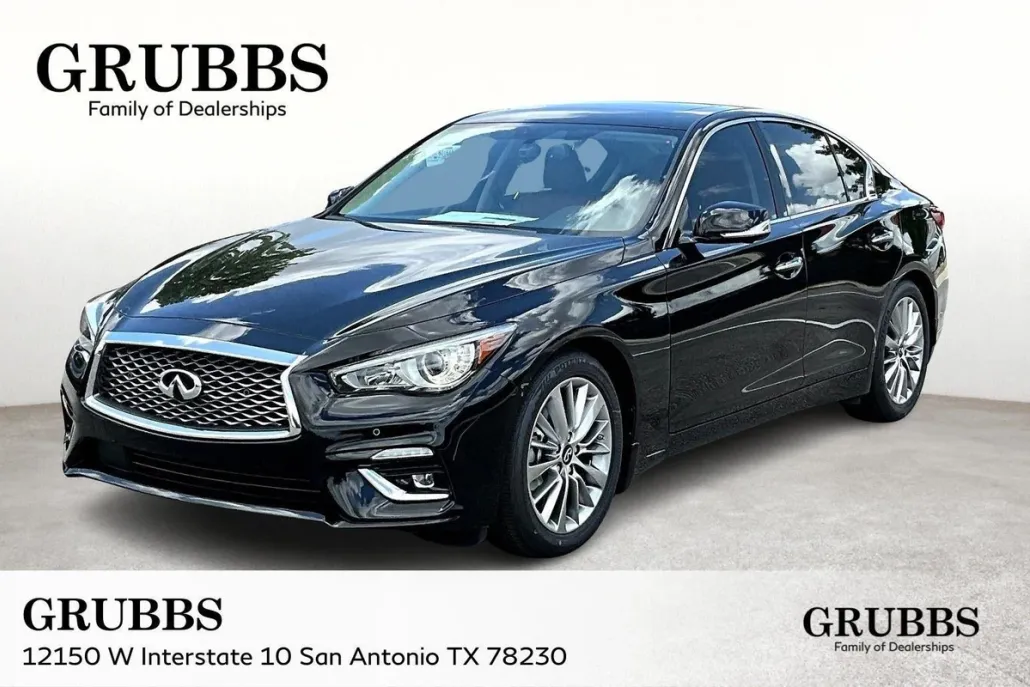 2024 Infiniti Q50 LUXE photo 1