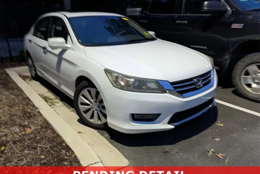2015 Honda Accord EX-L photo 1