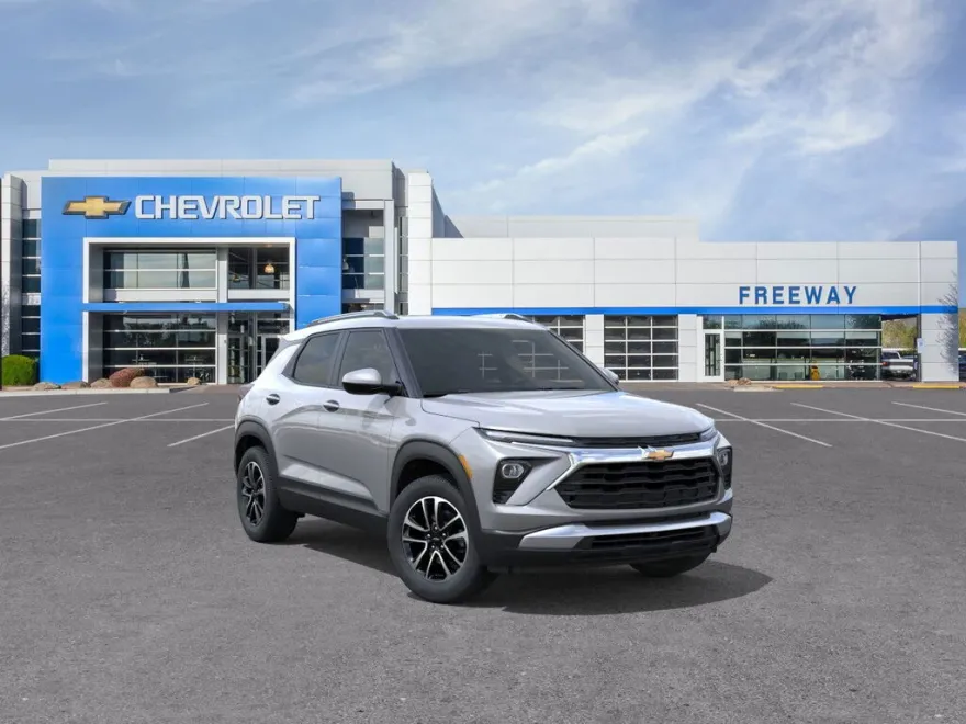 2026 Chevrolet Trailblazer LT photo 1