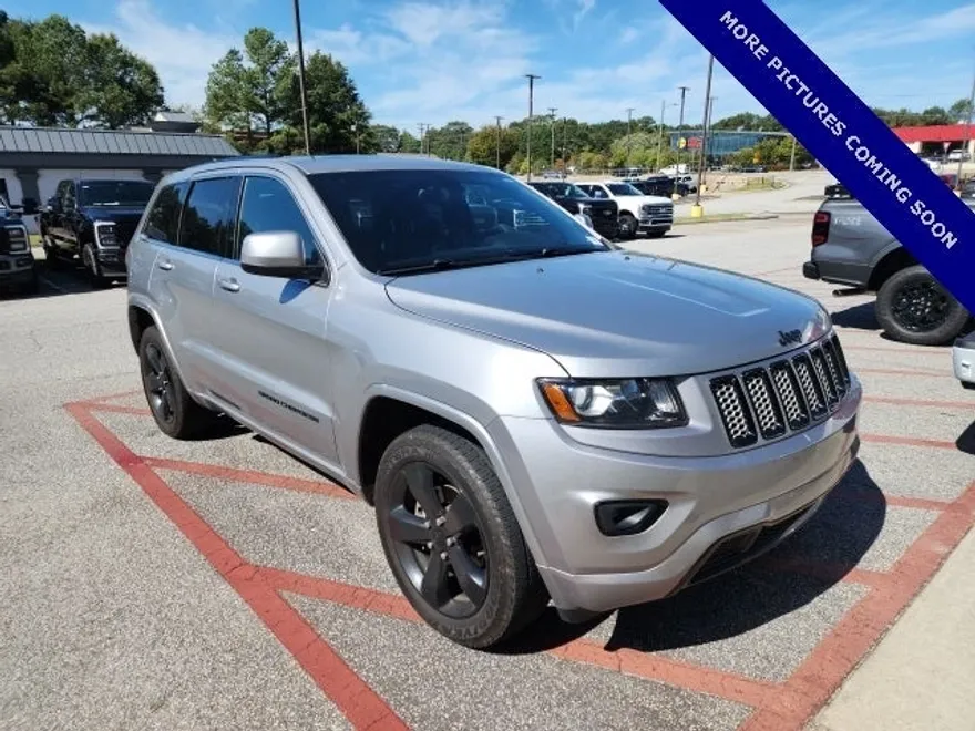 2014 Jeep Grand Cherokee Altitude photo 1