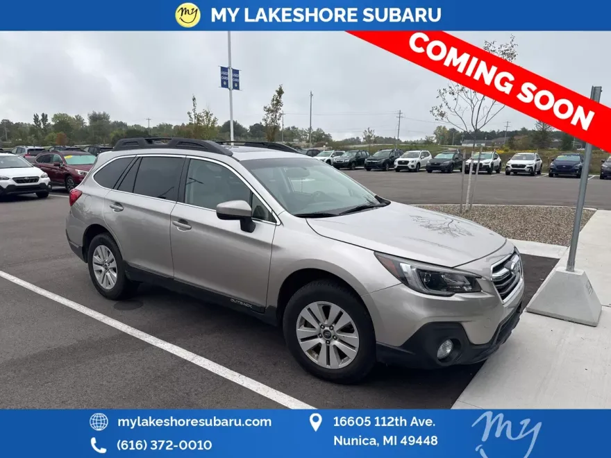 2018 Subaru Outback 2.5i Premium photo 1