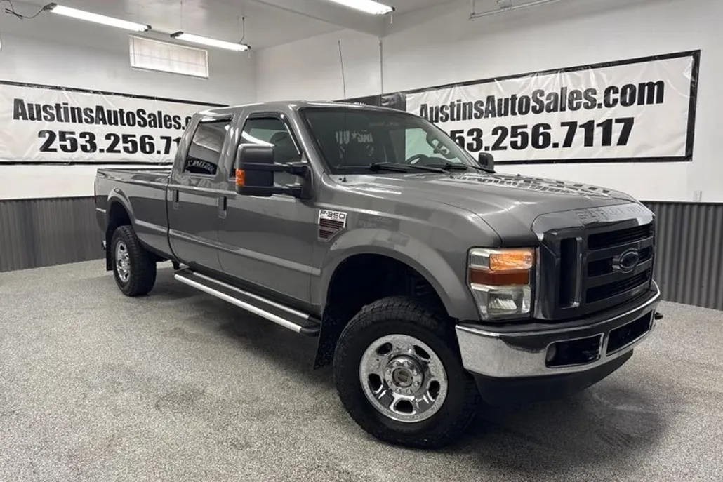 2009 Ford F-350 XLT photo 1
