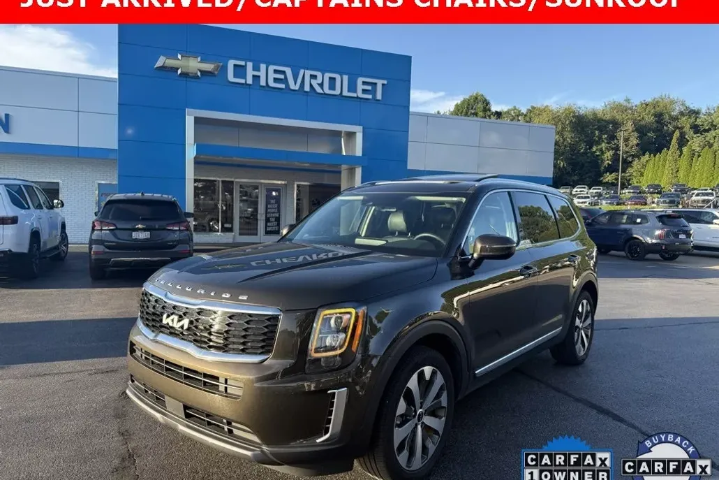2022 Kia Telluride EX photo 1