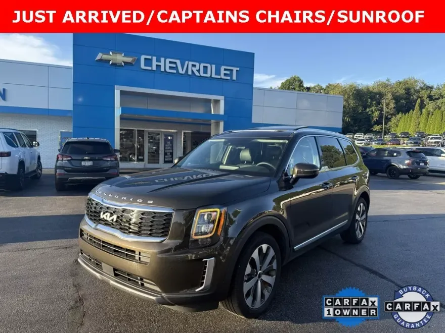 2022 Kia Telluride EX photo 1