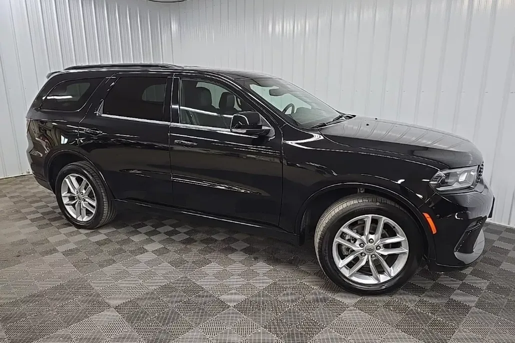 2022 Dodge Durango GT Plus photo 1
