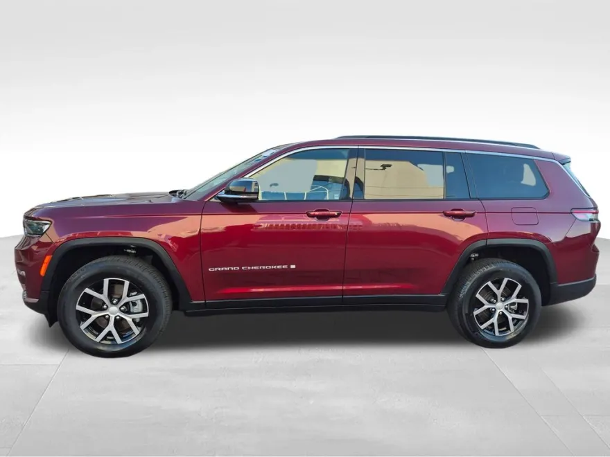 2024 Jeep Grand Cherokee Limited photo 1