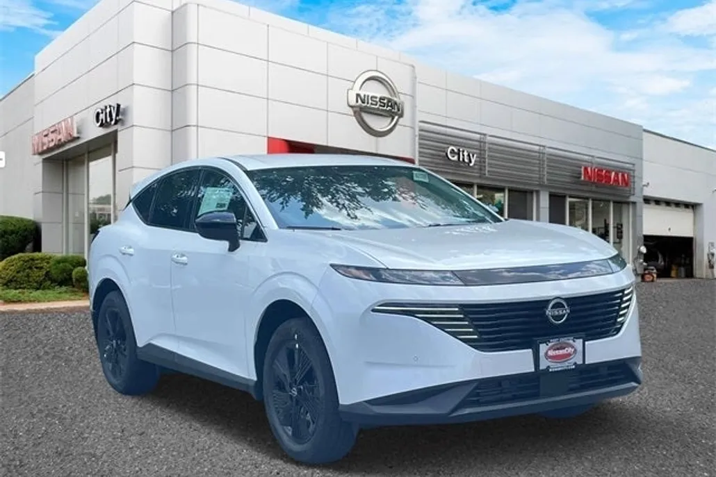 2025 Nissan Murano SL photo 1