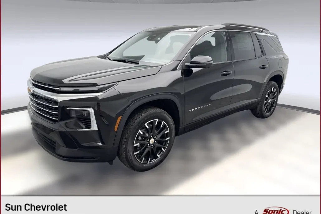 2026 Chevrolet Traverse photo 1