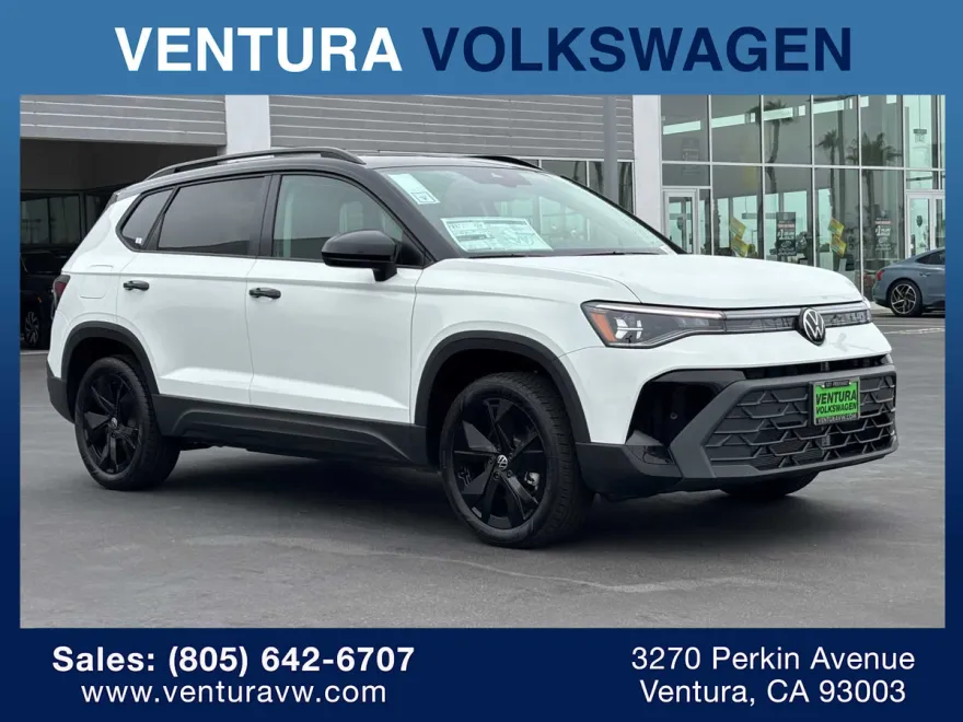 2025 Volkswagen Taos SE photo 1