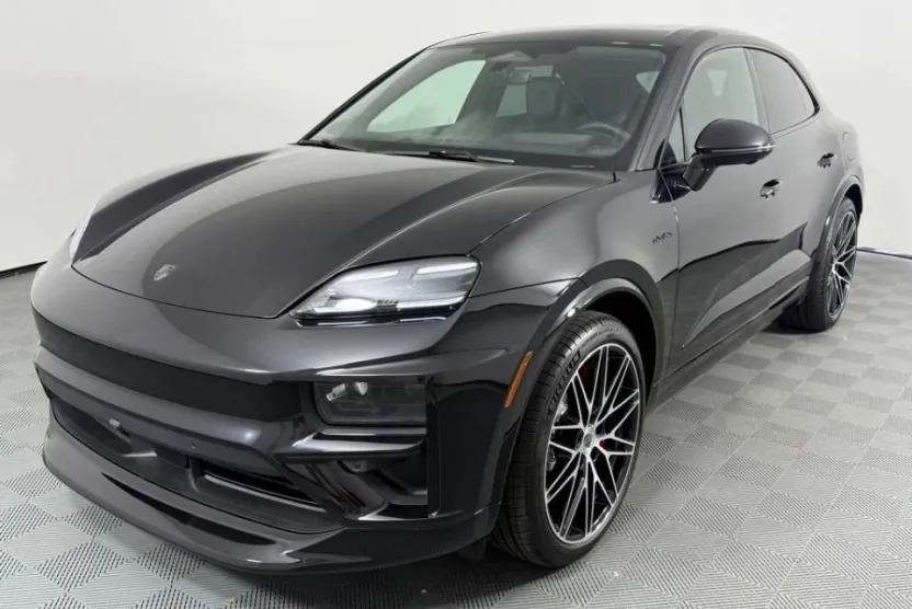 2025 Porsche Macan Turbo Electric photo 1