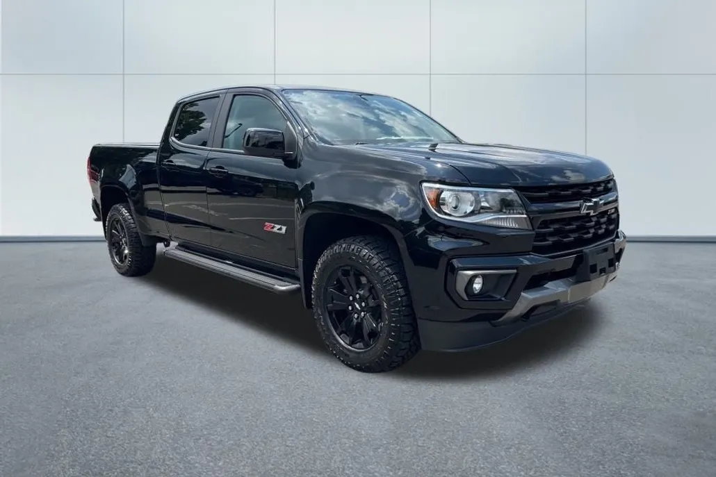 2022 Chevrolet Colorado Z71 photo 1