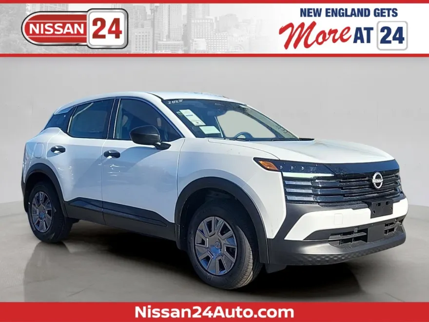 2025 Nissan Kicks S photo 1