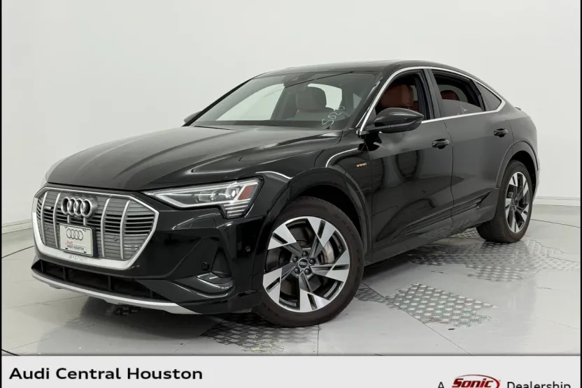 2021 Audi e-tron Sportback Premium Plus photo 1
