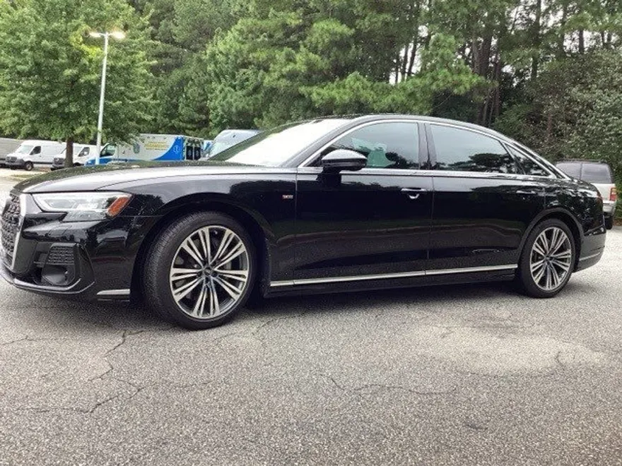 2022 Audi A8 L 55 TFSI Quattro photo 1