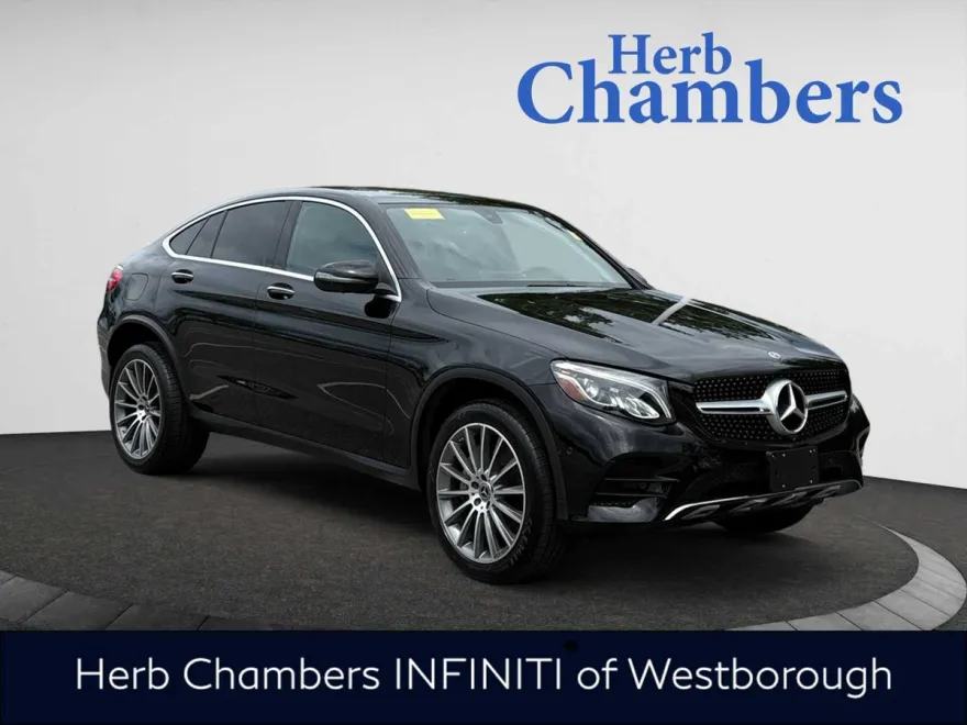 2019 Mercedes Benz GLC 300 4MATIC Coupe photo 1