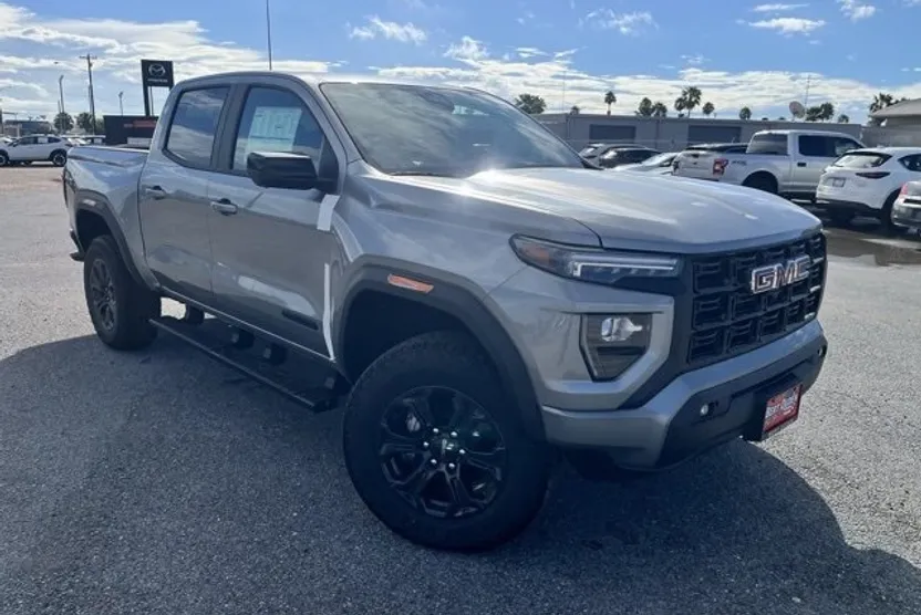 2025 Gmc Canyon Elevation photo 1