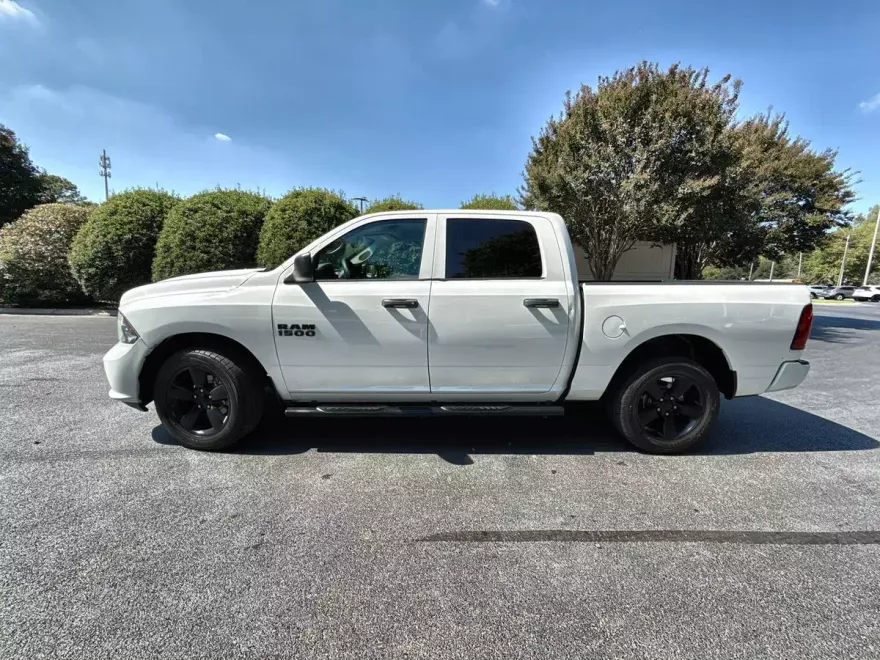 2018 Ram 1500 Express photo 1