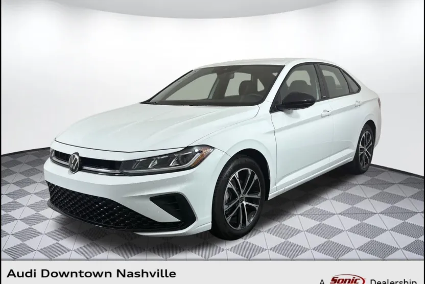 2025 Volkswagen Jetta Sport photo 1