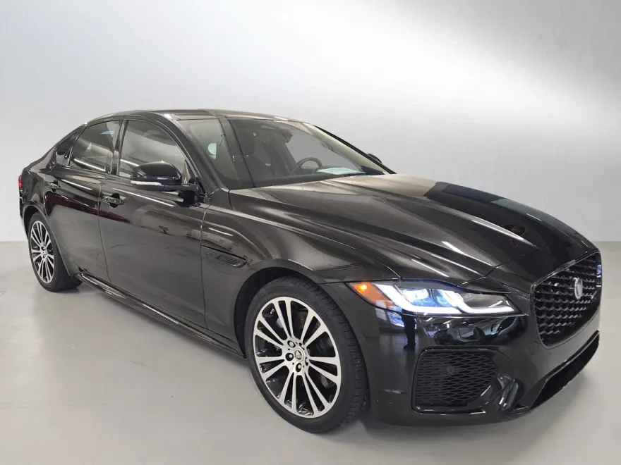 2024 Jaguar XF P300 R-Dynamic SE photo 1