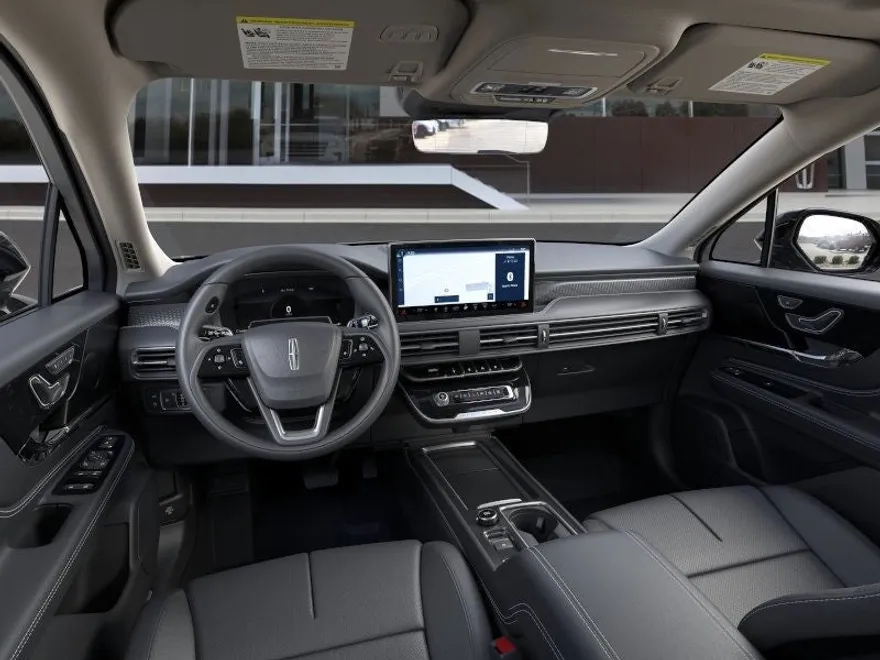 2025 Lincoln Corsair Grand Touring photo 1