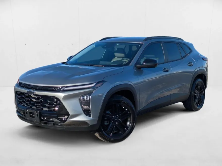 2025 Chevrolet Trax ACTIV photo 1
