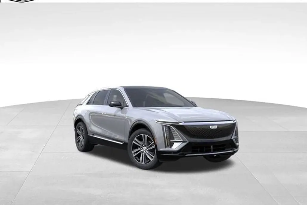 2025 Cadillac Lyriq Luxury photo 1