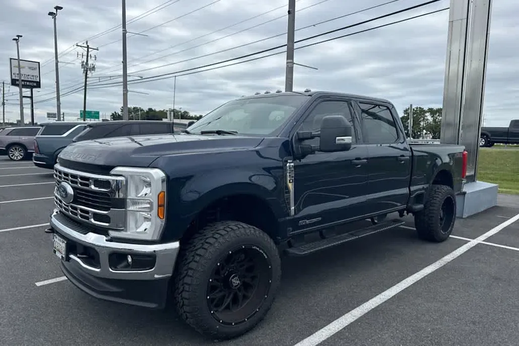2024 Ford F-250 XLT photo 1