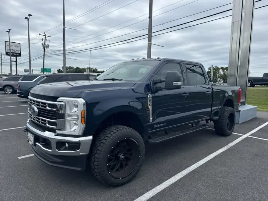 2024 Ford F-250 XLT photo 1