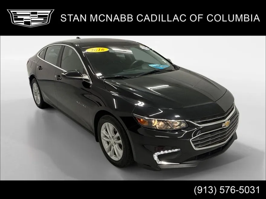 2016 Chevrolet Malibu 1LT photo 1