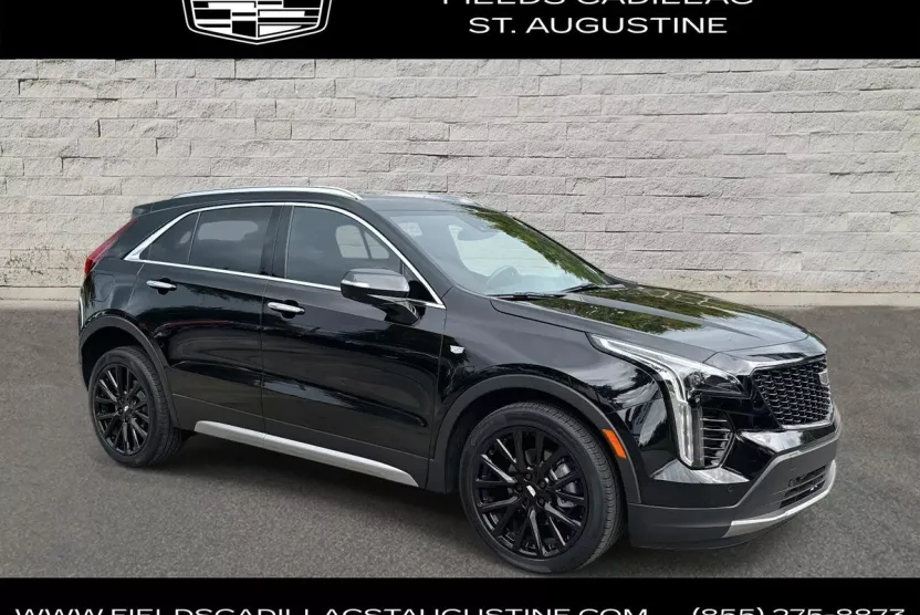 2021 Cadillac XT4 Premium Luxury photo 1