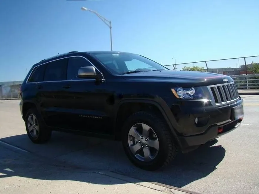 2013 Jeep Grand Cherokee Trailhawk photo 1