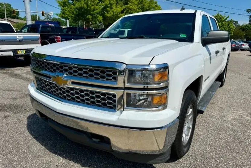 2014 Chevrolet Silverado 1500 LT photo 1