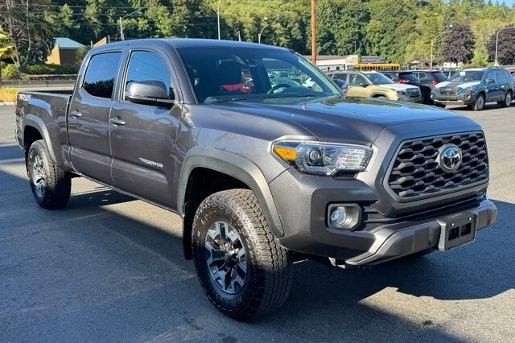 2022 Toyota Tacoma TRD Off-Road photo 1